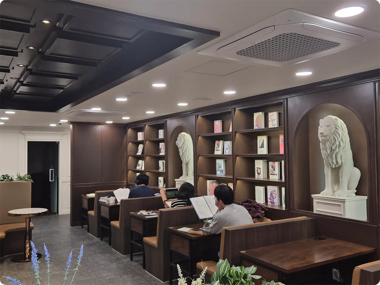 화성 스터디카페 프랜차이즈 창업 조건은 뭘까요 | 본사 선택 전 꼭 확인할 것