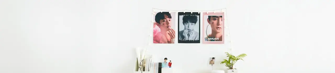 홈파티 사진 장식, 패브릭 포스터와 액자를 어떻게 배치하나요?