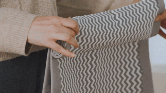 차박, 캠핑 등 다양한 상황에서 젠히트를 사용하는 모습