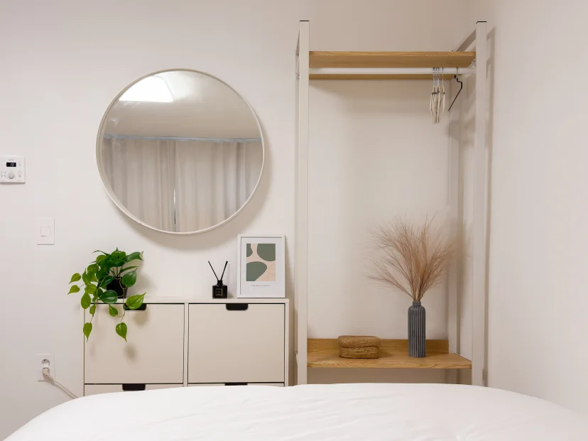Dresser with round mirror and an open wardrobe rail (Listing ID : 47877)