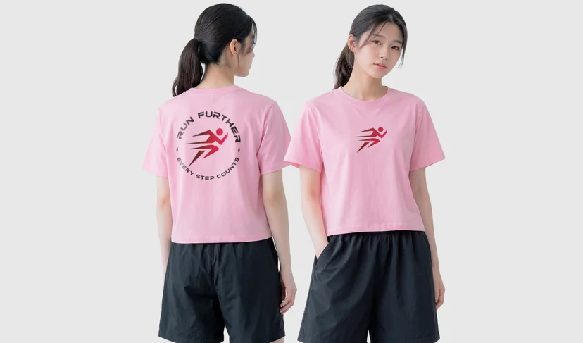 마플 테크이지 기능성 반팔 티셔츠 - 러닝 크루 로고를 인쇄해 제작한 핑크 티셔츠 앞면·뒷면을 나란히 비교한 사양 이미지
