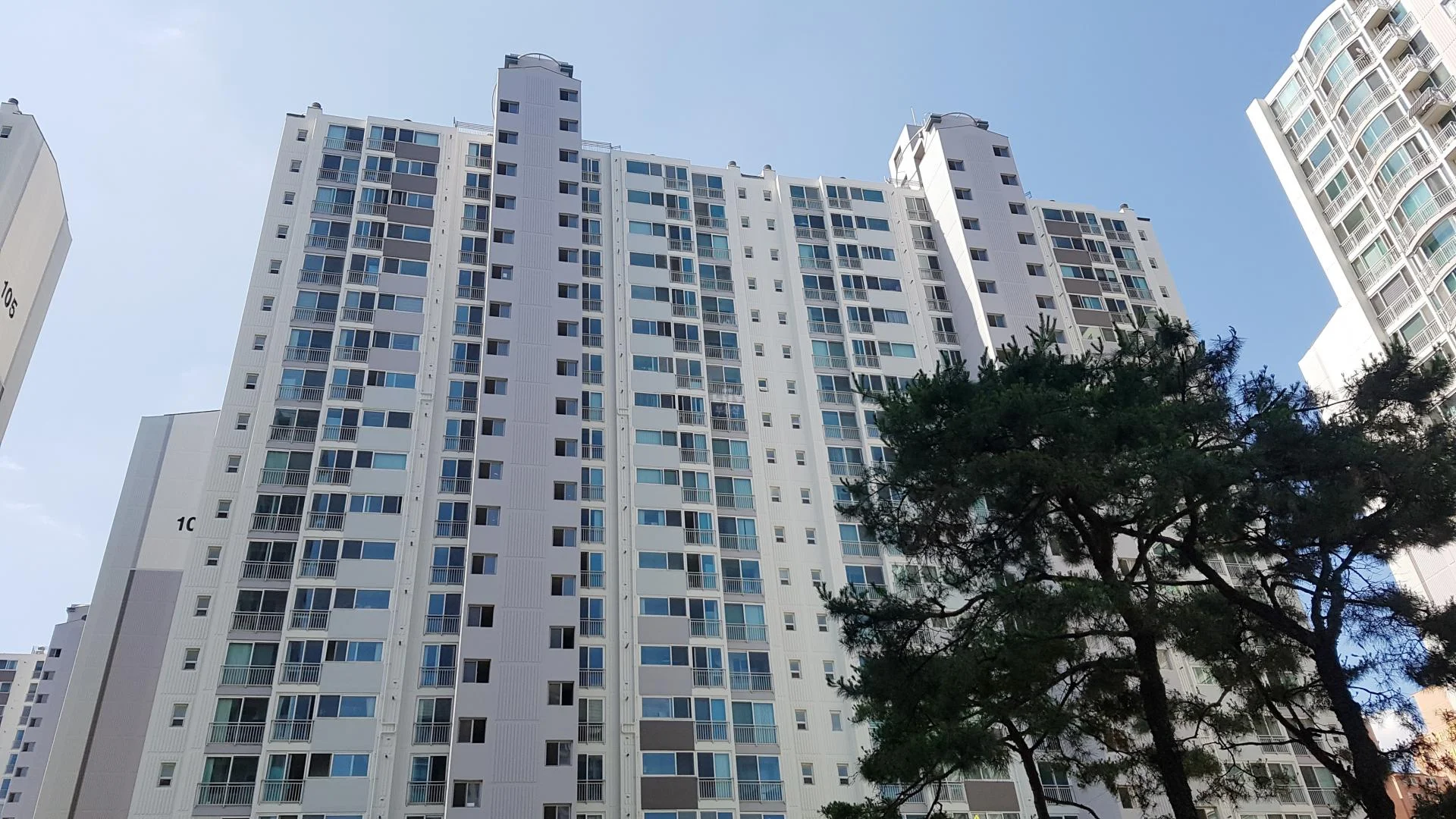 방학동삼성래미안(1단지) 아파트 건물 외관