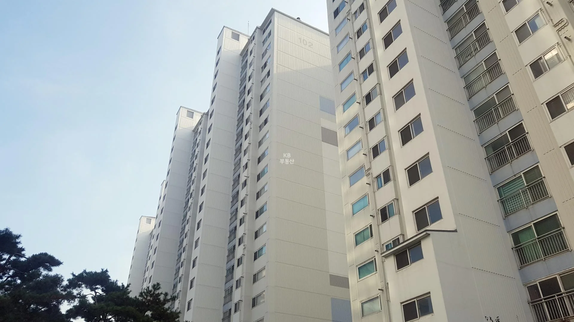 독산동중앙하이츠빌 아파트 건물 외관