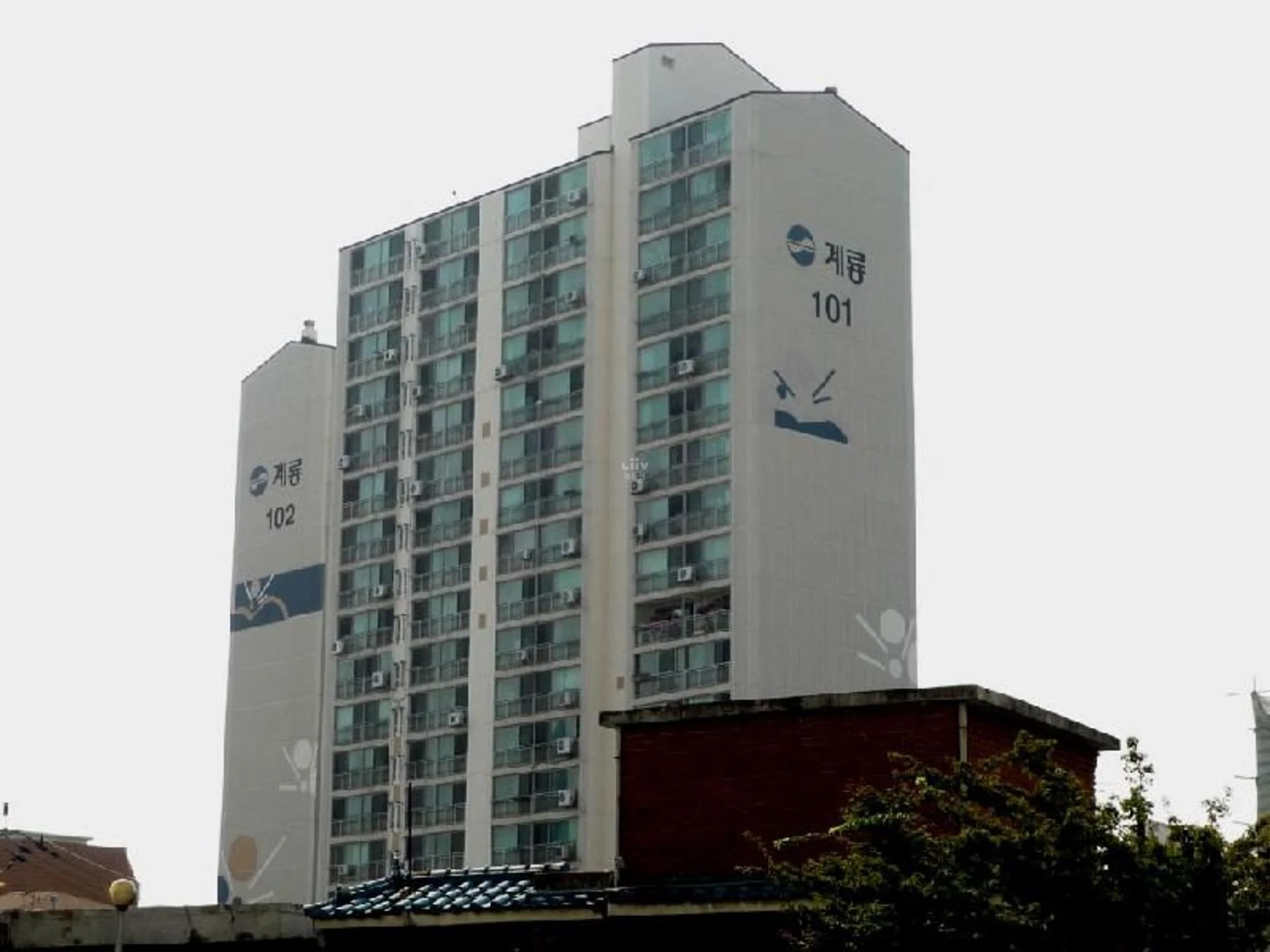 계룡 아파트 건물 외관