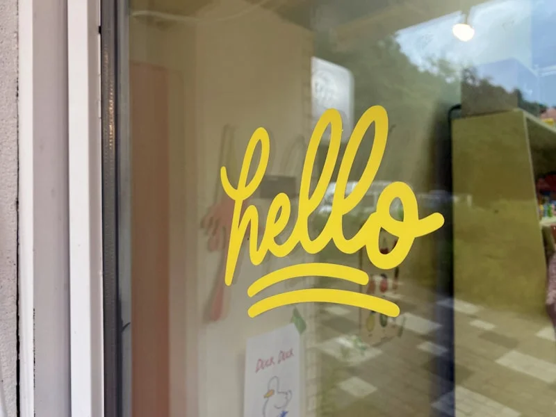 Korean greeting culture — polite interactions in Korea