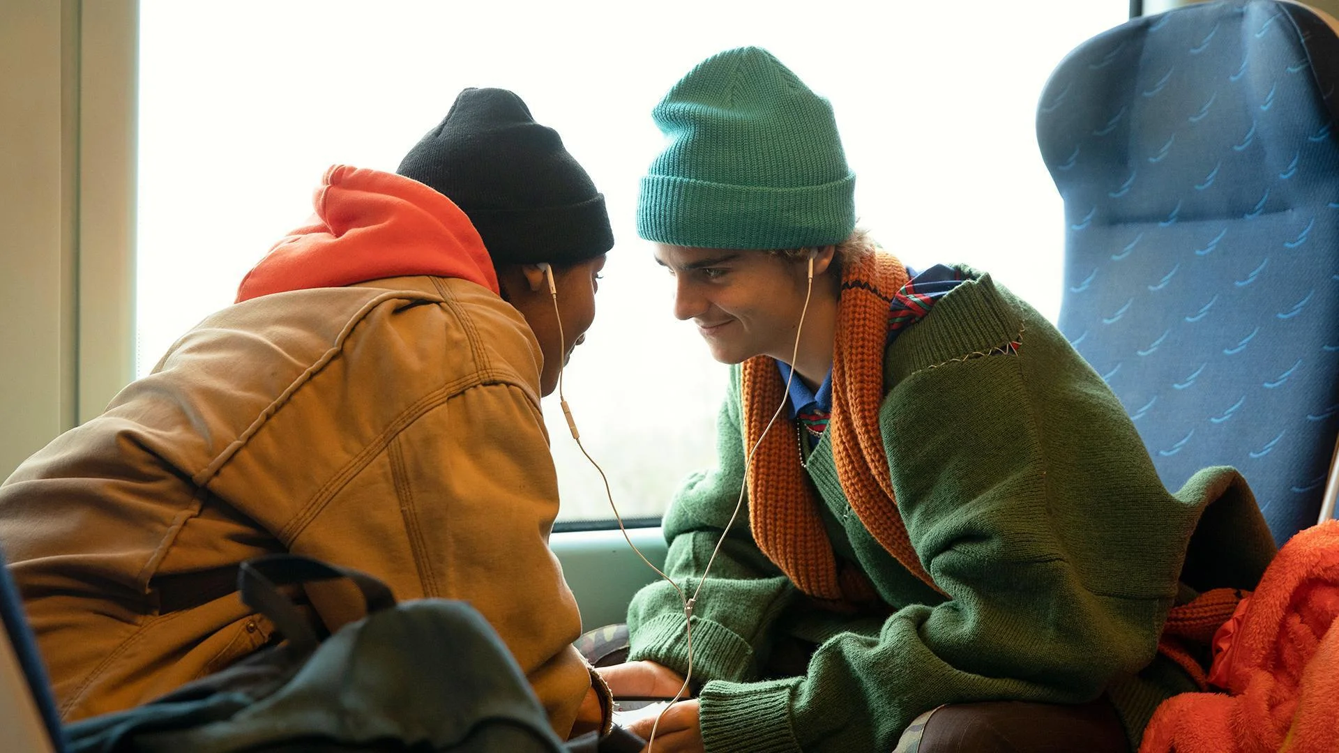 드라마 <위 아 후 위 아>