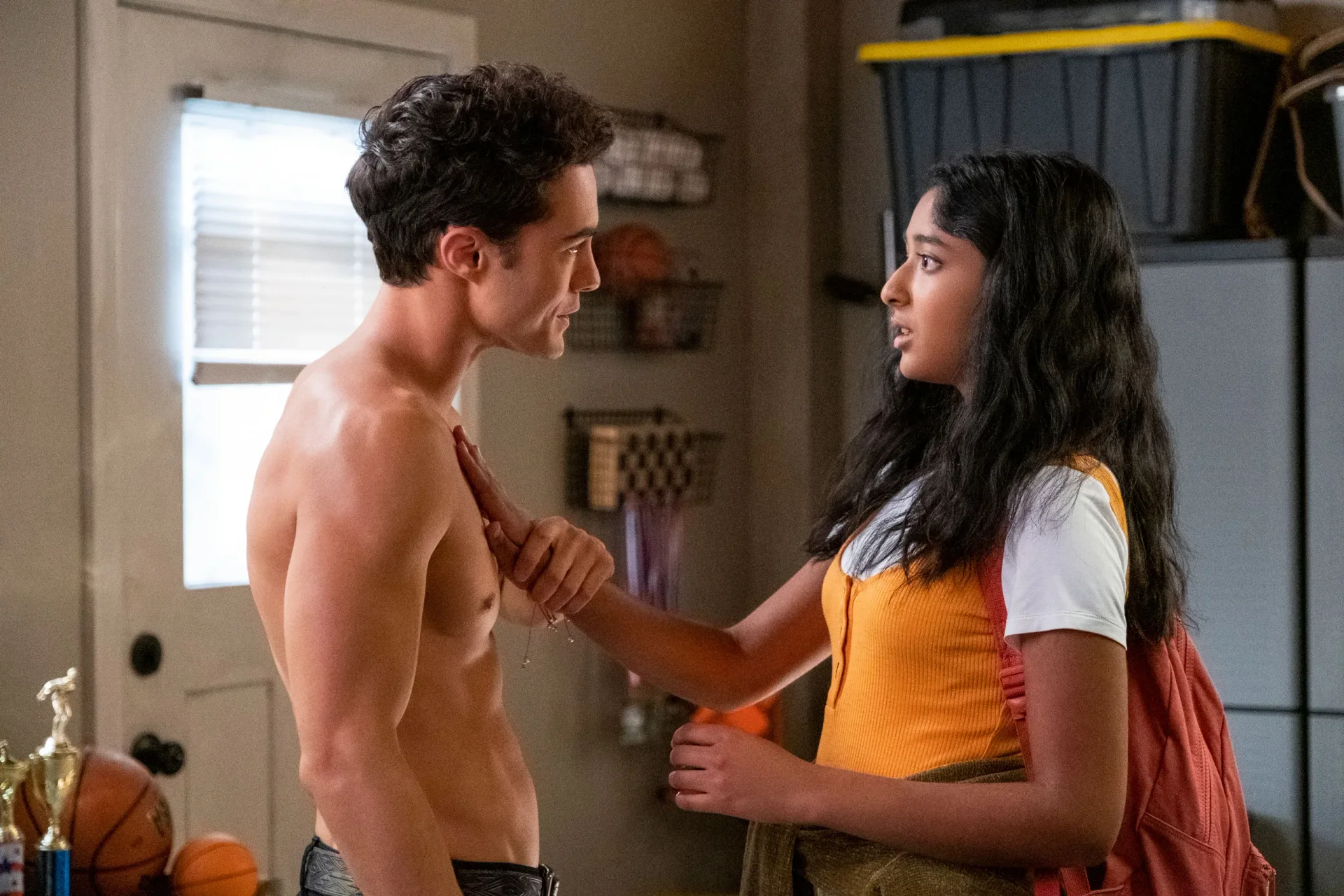 드라마 <네버 해브 아이 에버>