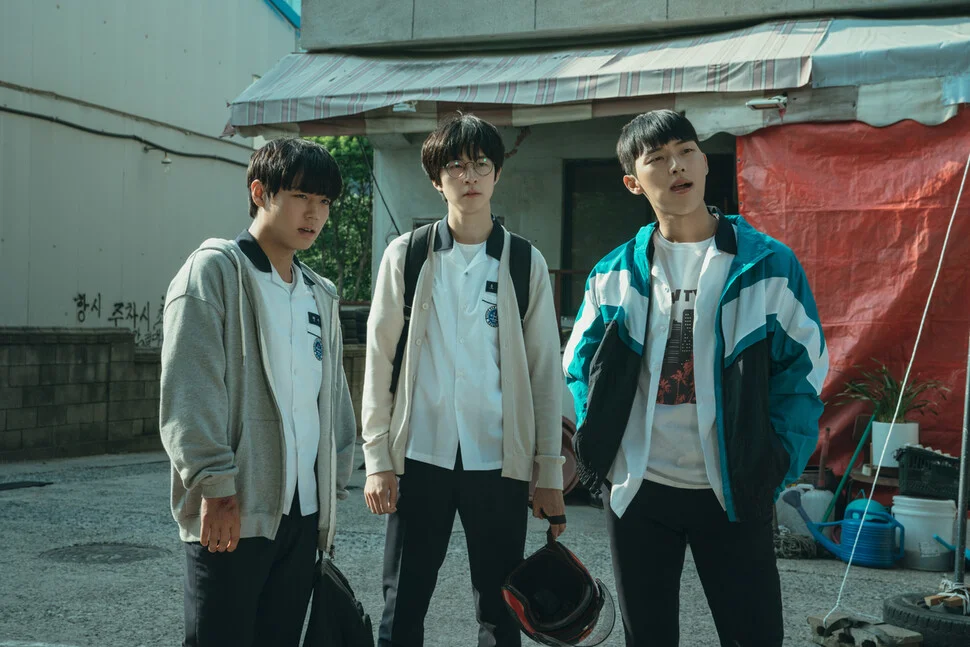 웨이브 드라마 <약한 영웅>