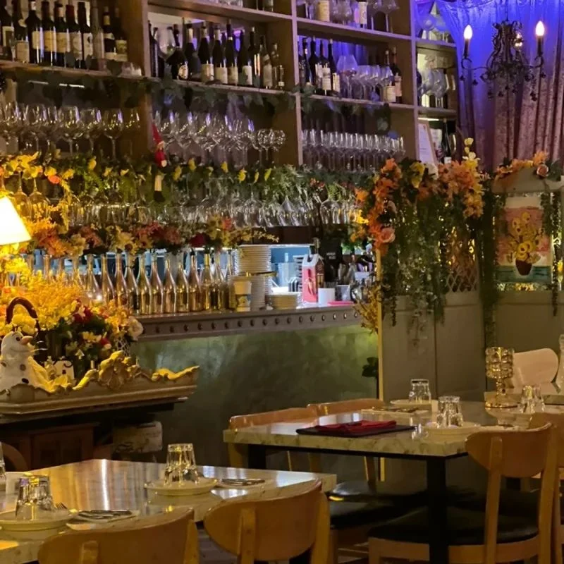 @mondayblues_official, 먼데이블루스 강남점 와인바 사진