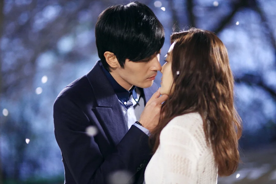 드라마 <신사의 품격> 속 벚꽃 명장면, 벚꽃 촬영지, 벚꽃 명소