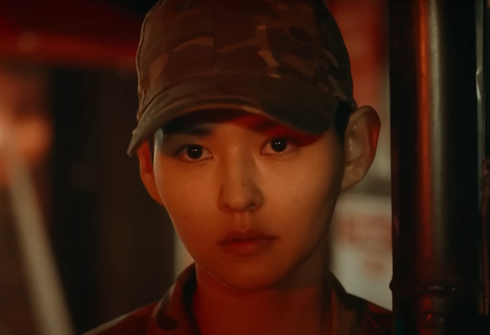 넷플릭스-종말의바보-원작-소설-결말-차이점-등장인물