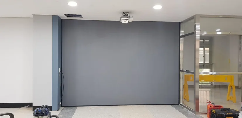 스크린페인트가 적용된 벽면