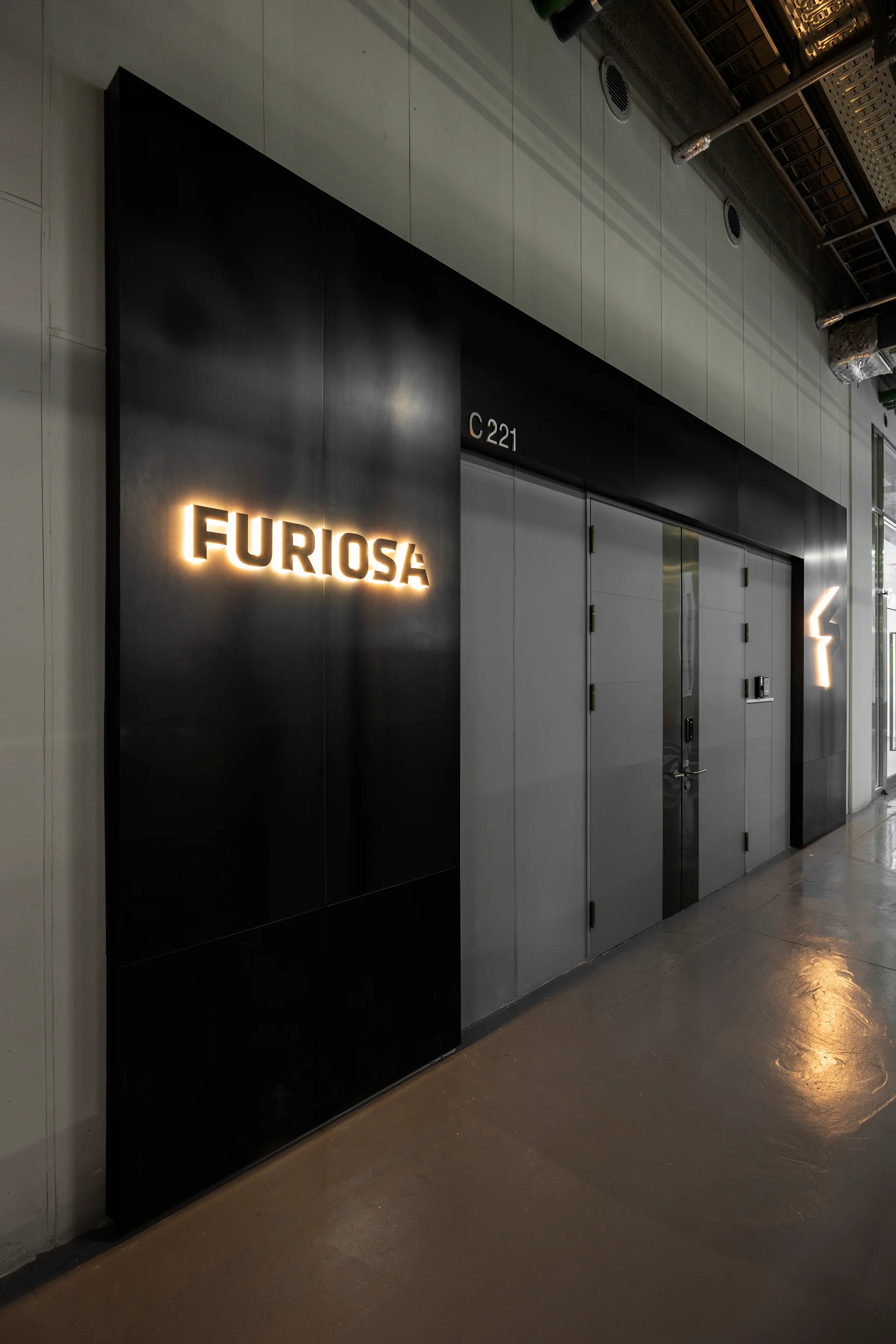 퓨리오사AI 사무실 입구