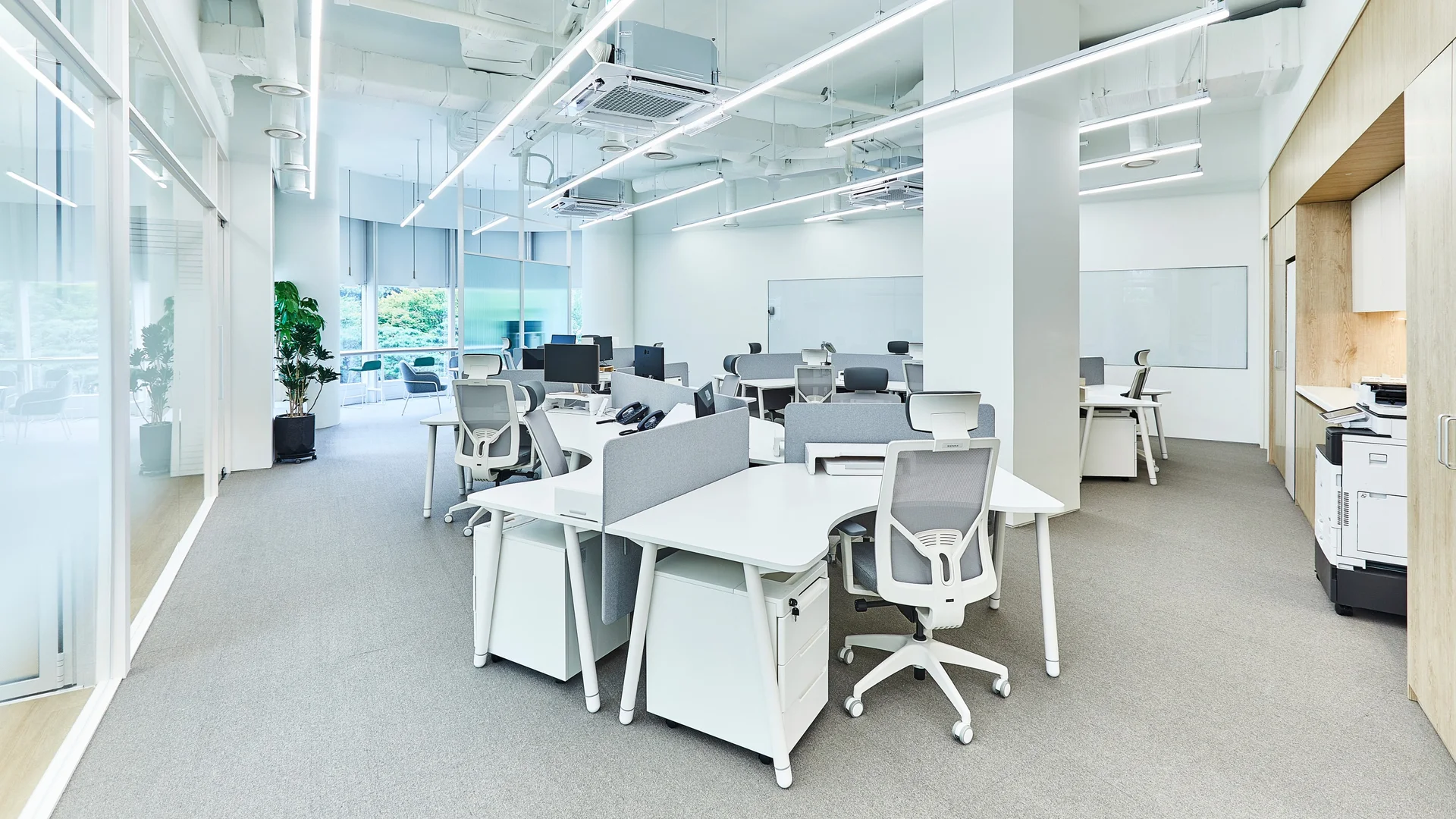 LIG 사무실 인테리어 업무 공간