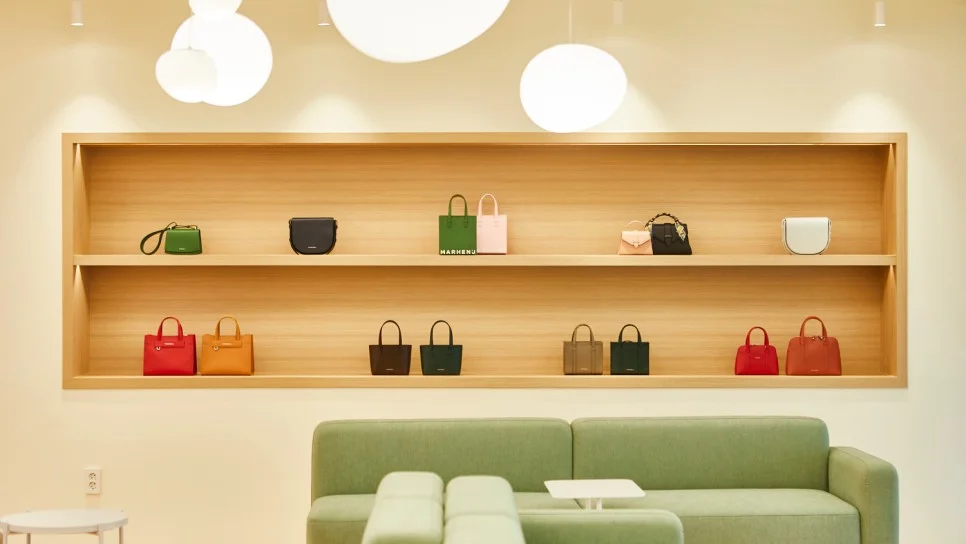 마르헨제이 본사 상품 디스플레이존