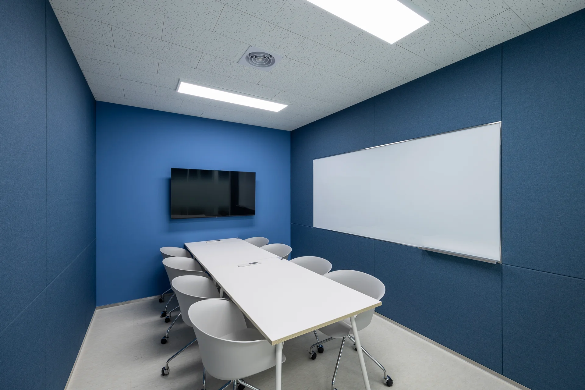 RDS 사무실 회의실 전경