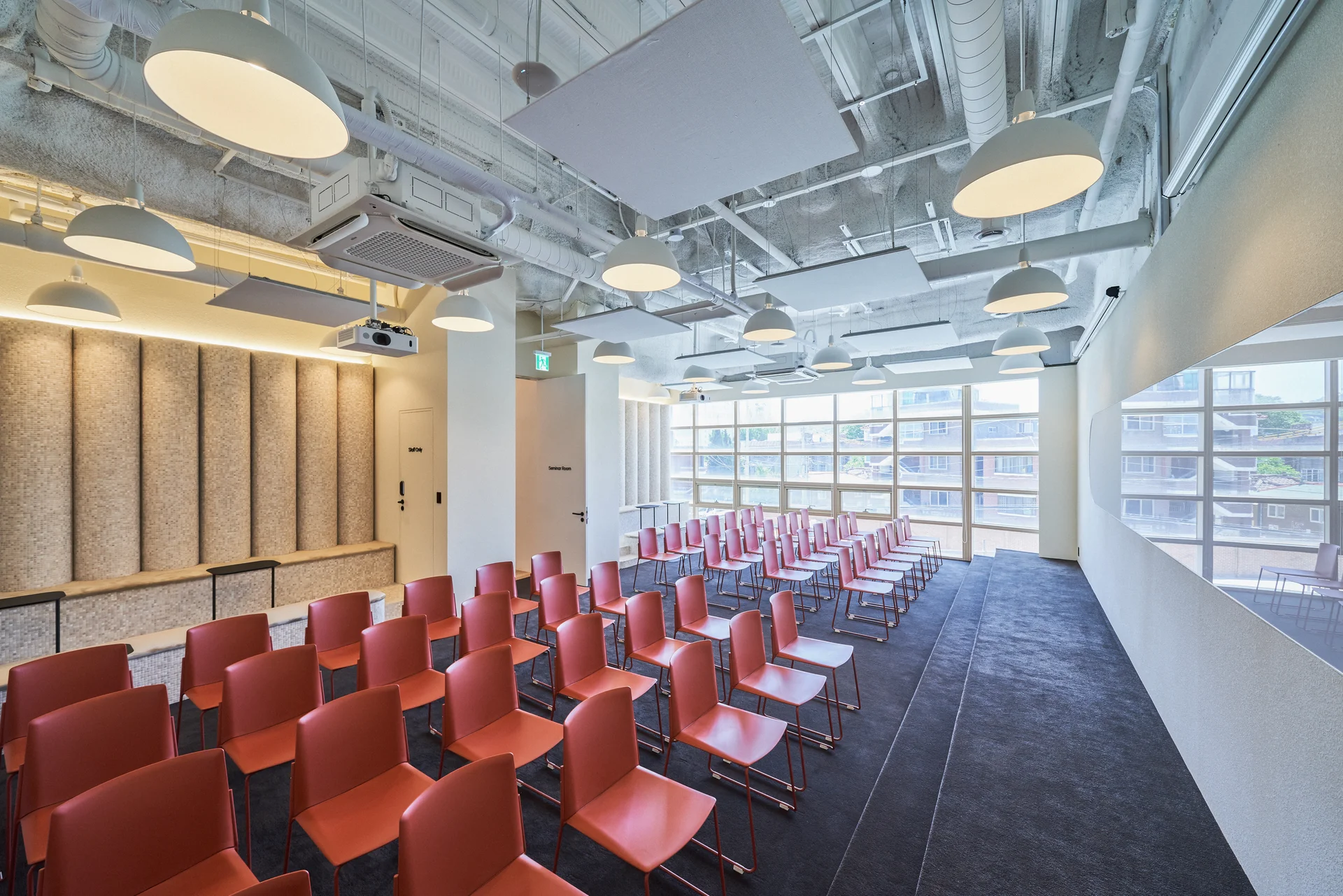 패스트파이브 서울숲점 세미나실 전경