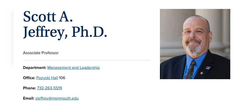 캐나다의 경영학 교수 스콧 A.제프리의 학교 교수 소개 페이지 스크린샷