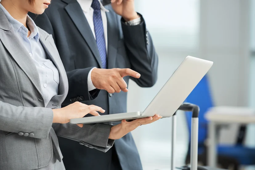 B2B 마케팅, 산업박람회, B2B 영업 전략, 박람회 부스, 산업전시회