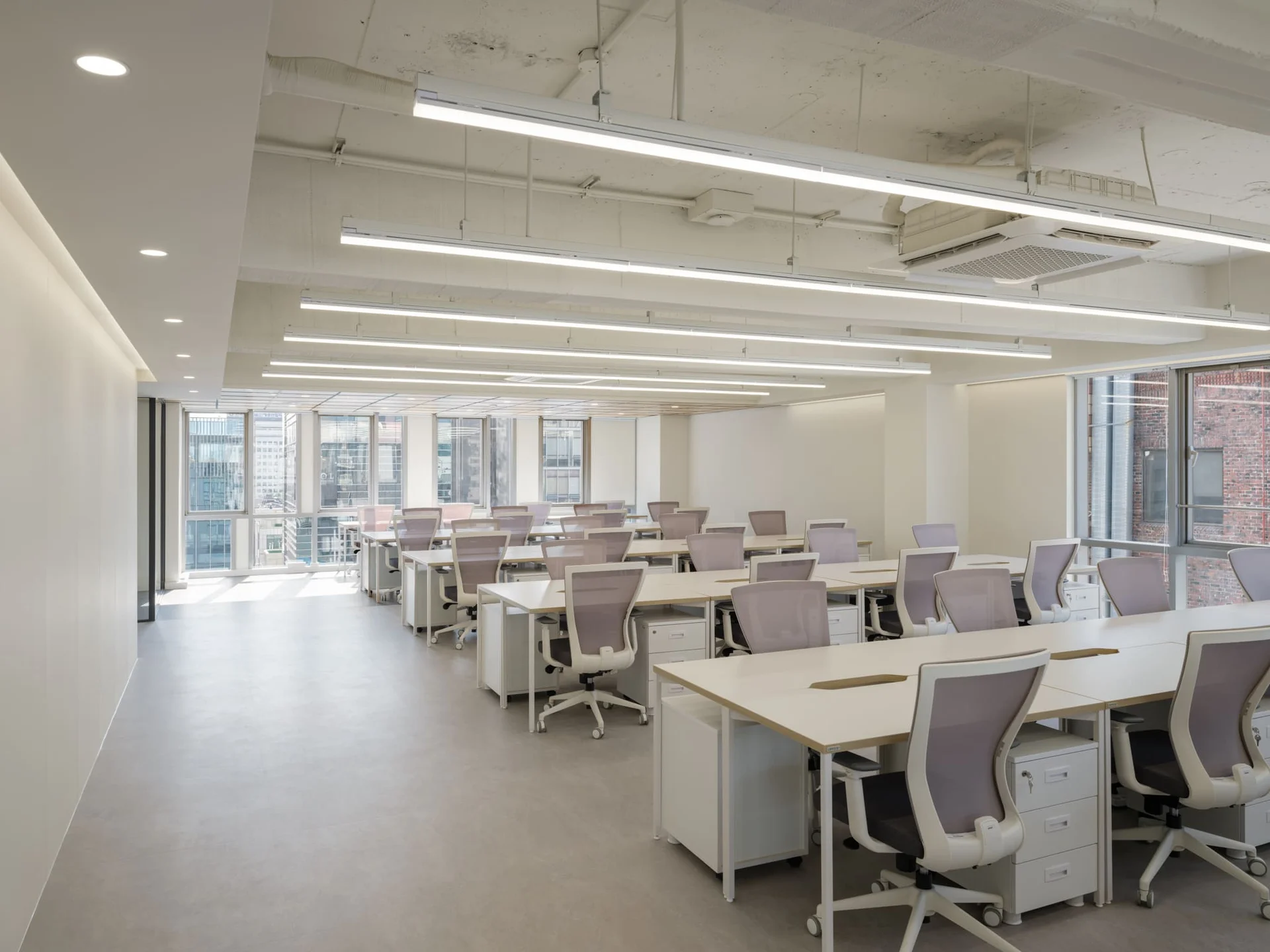 오피스B 업무 공간(워크존)