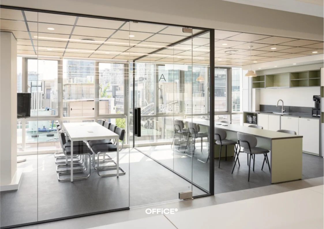 오피스B 유리 가벽 이미지 예시