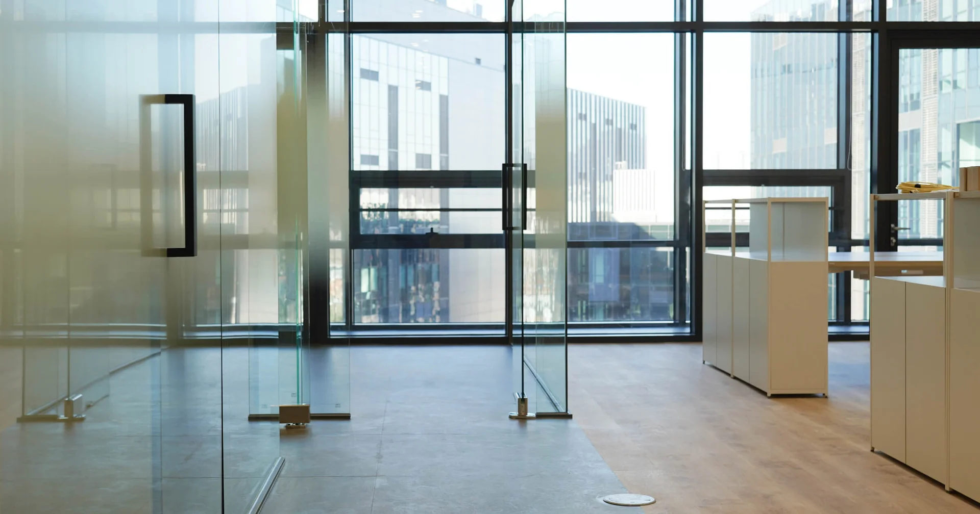 하우엔지니어링웍스 사무실 이미지