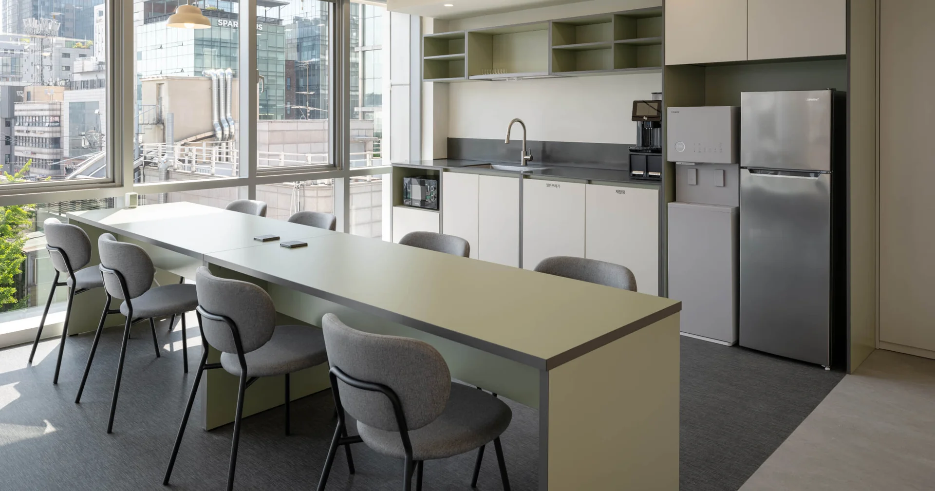 오피스B 탕비실