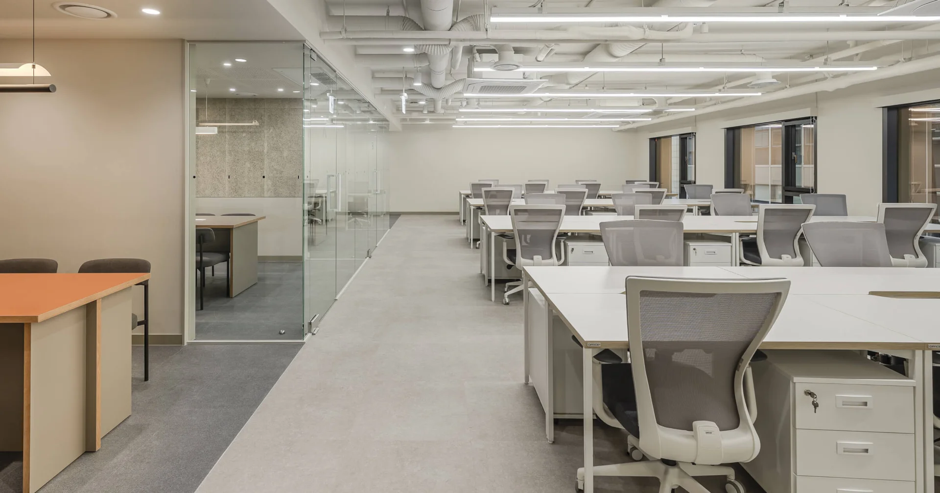 오피스B 역삼 2호점 업무 공간