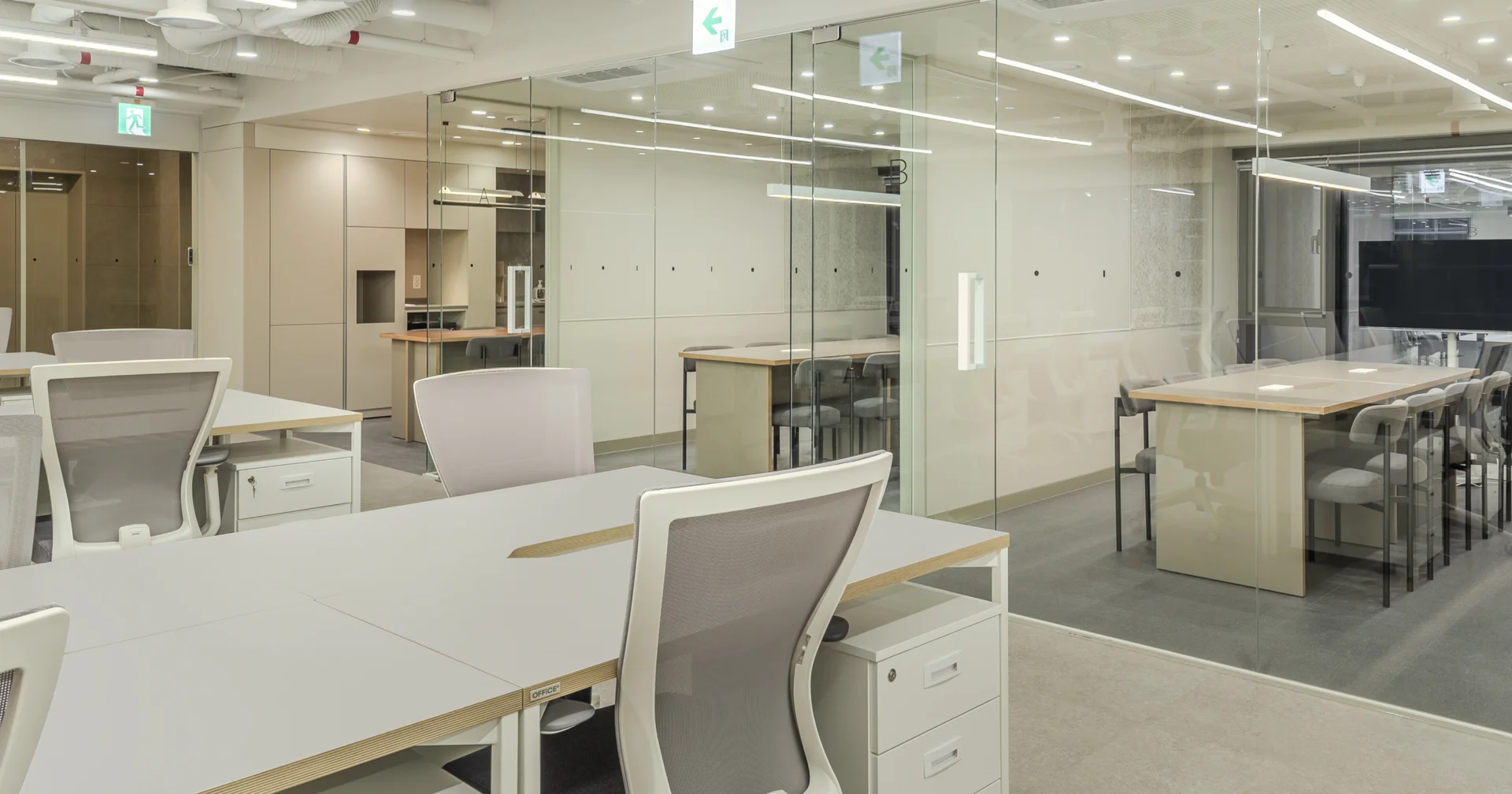 오피스B 회의실, 휴게 공간