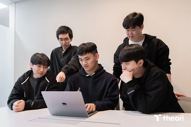 Theori 취약점 연구 팀