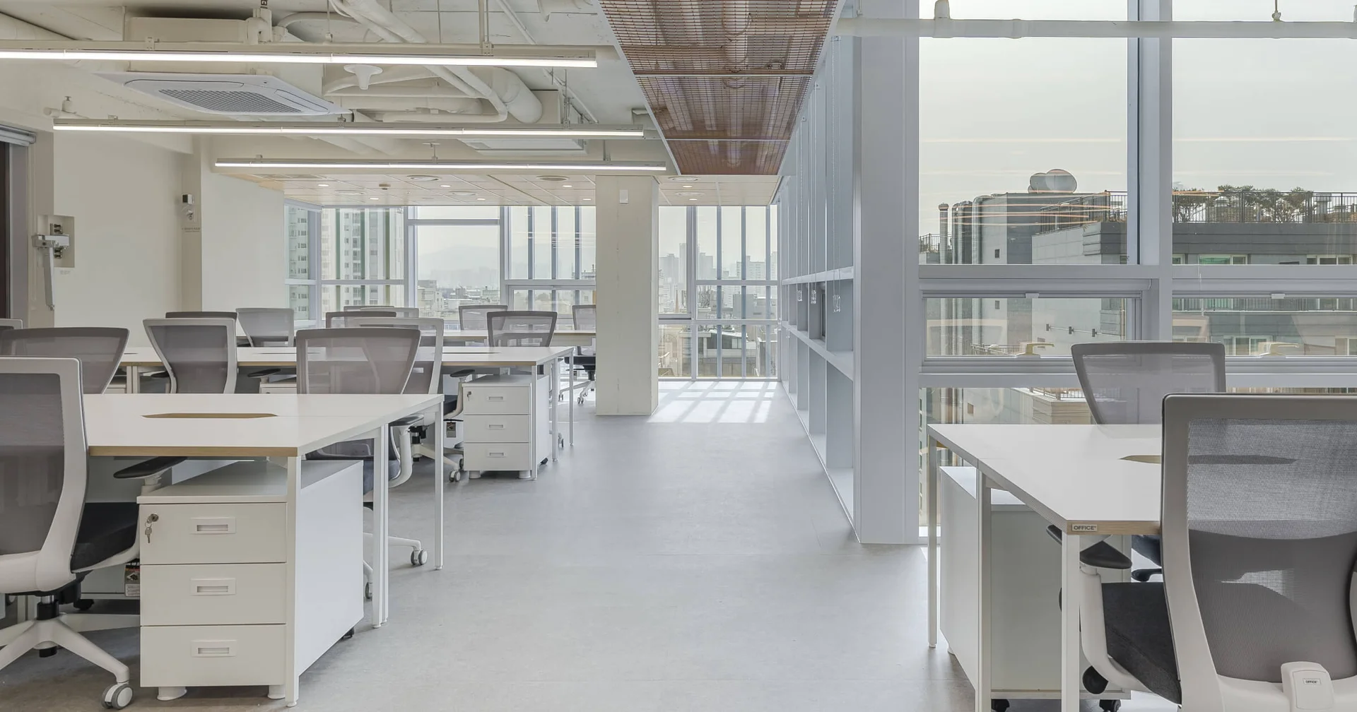 오피스B 선릉 1호점 업무 공간