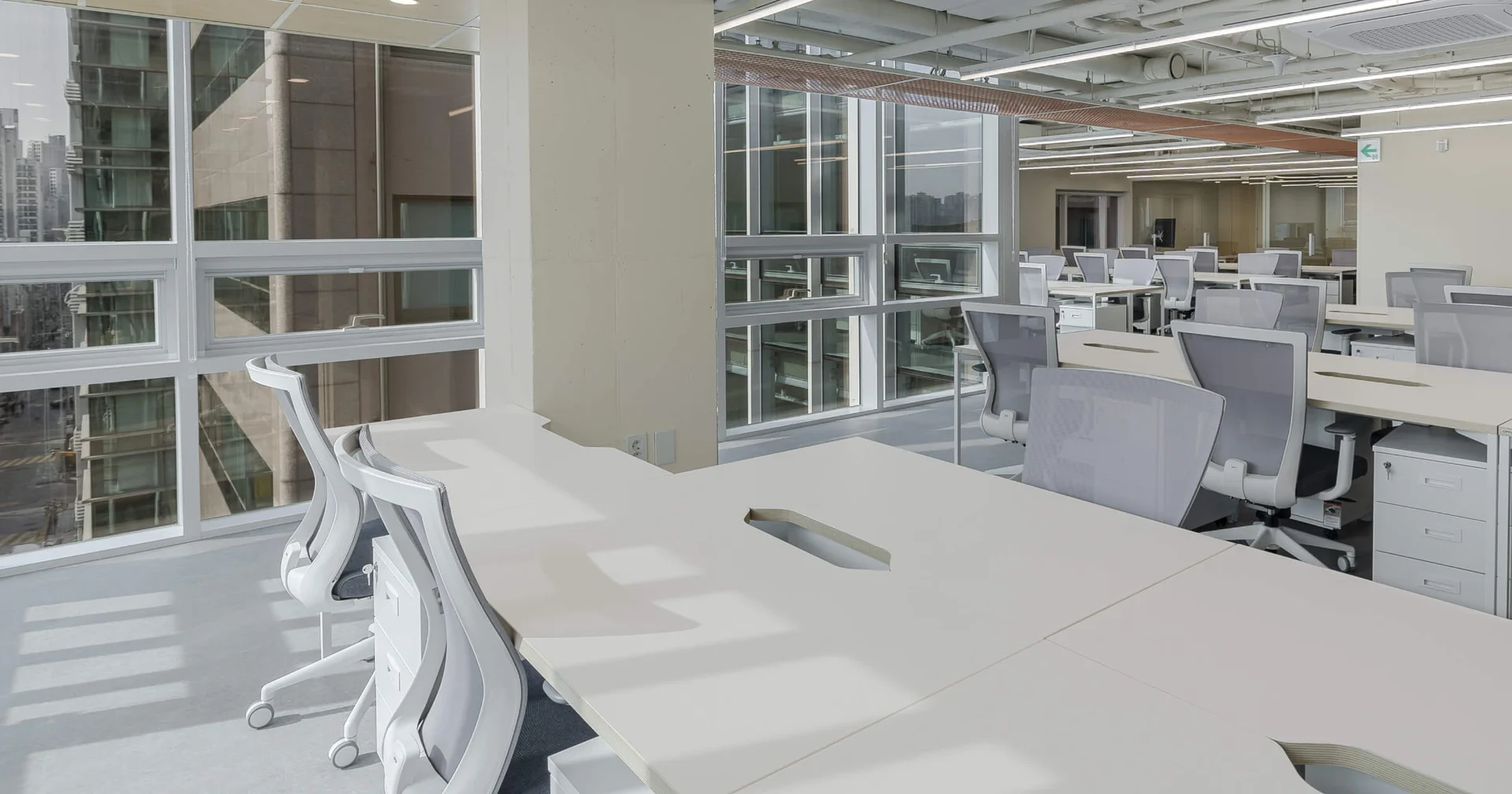 오피스B 선릉 1호점 업무 공간