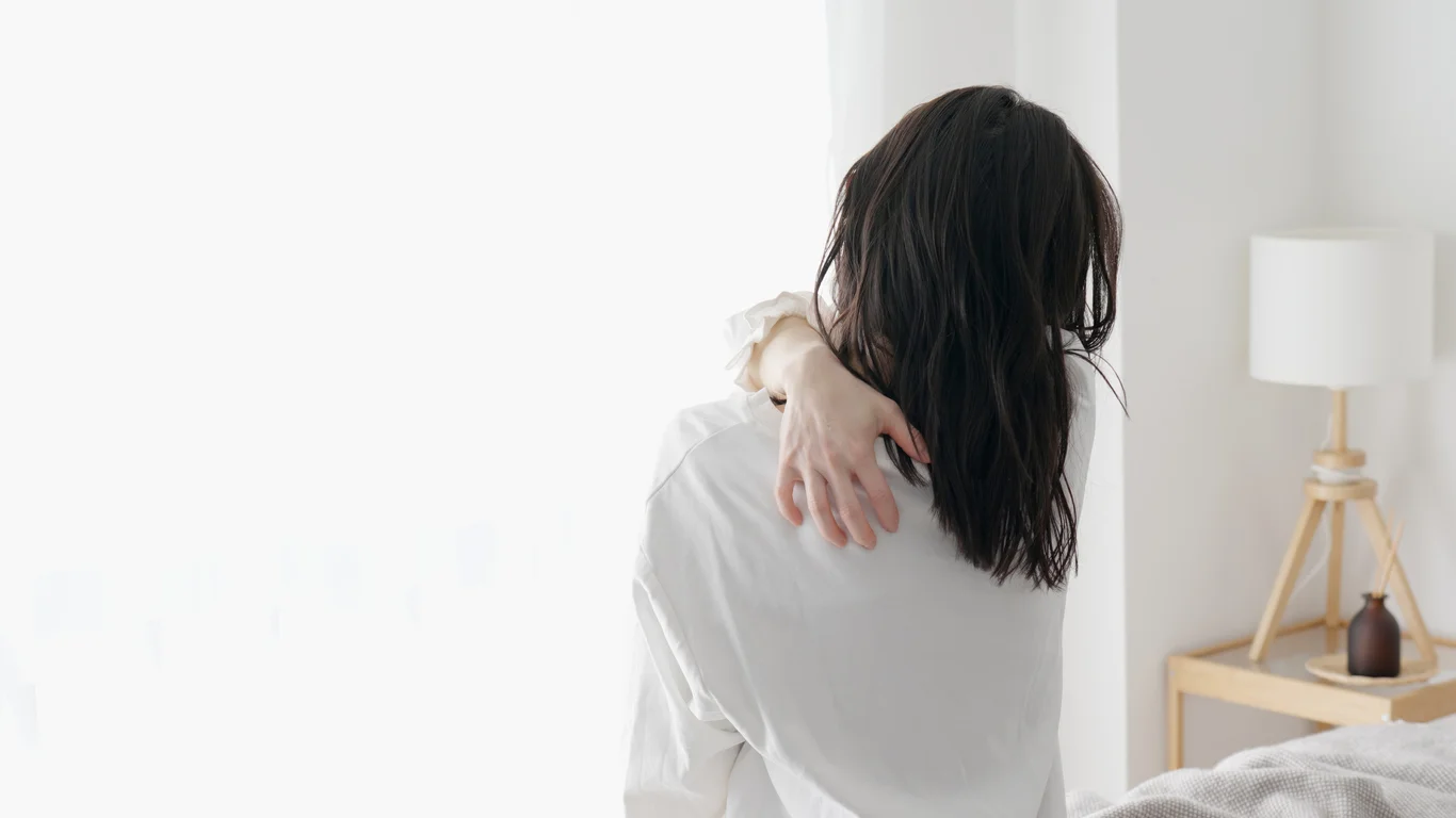 가려움증을 느끼는 사람