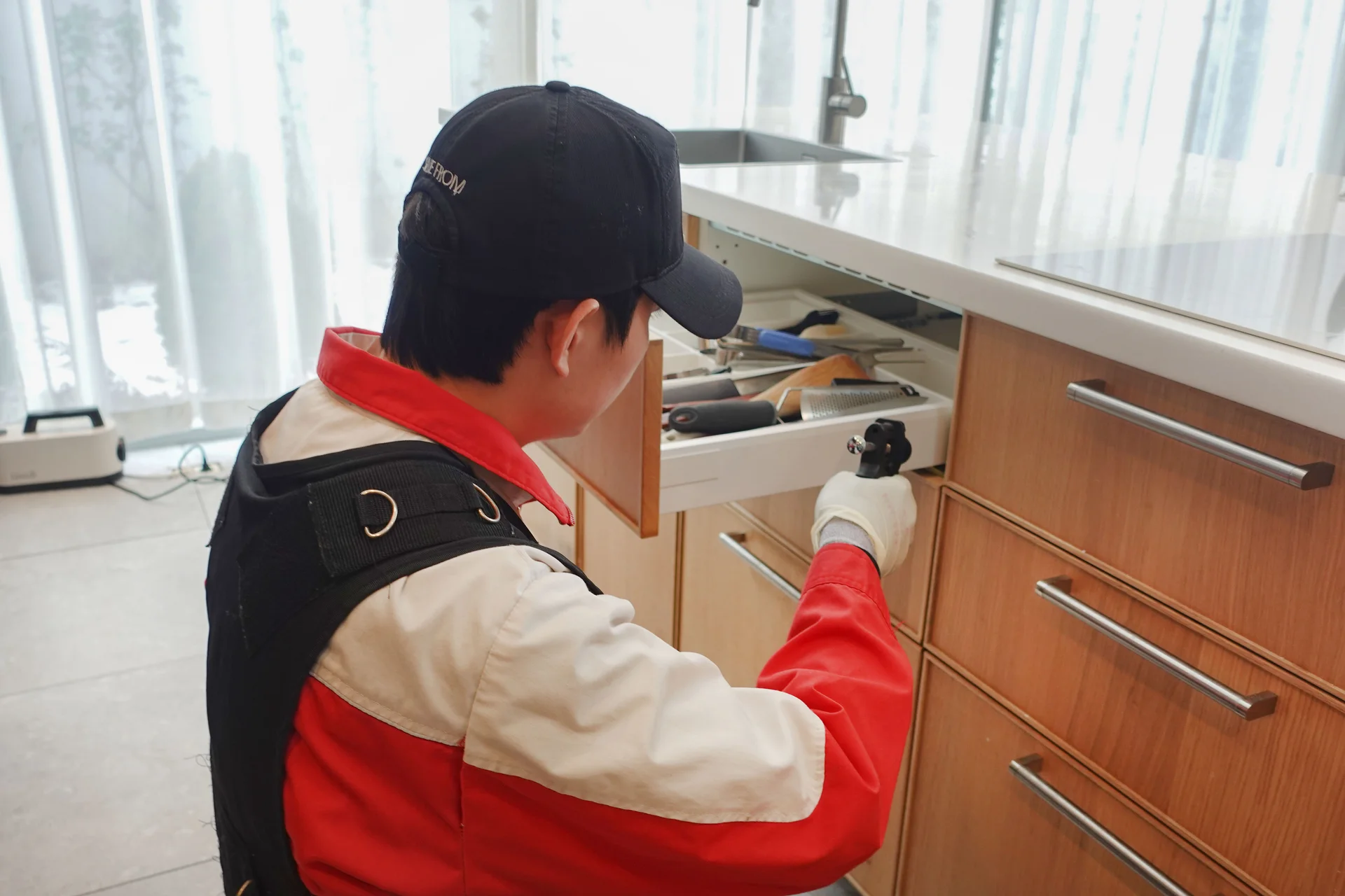 바퀴벌레 겔 약품 설치