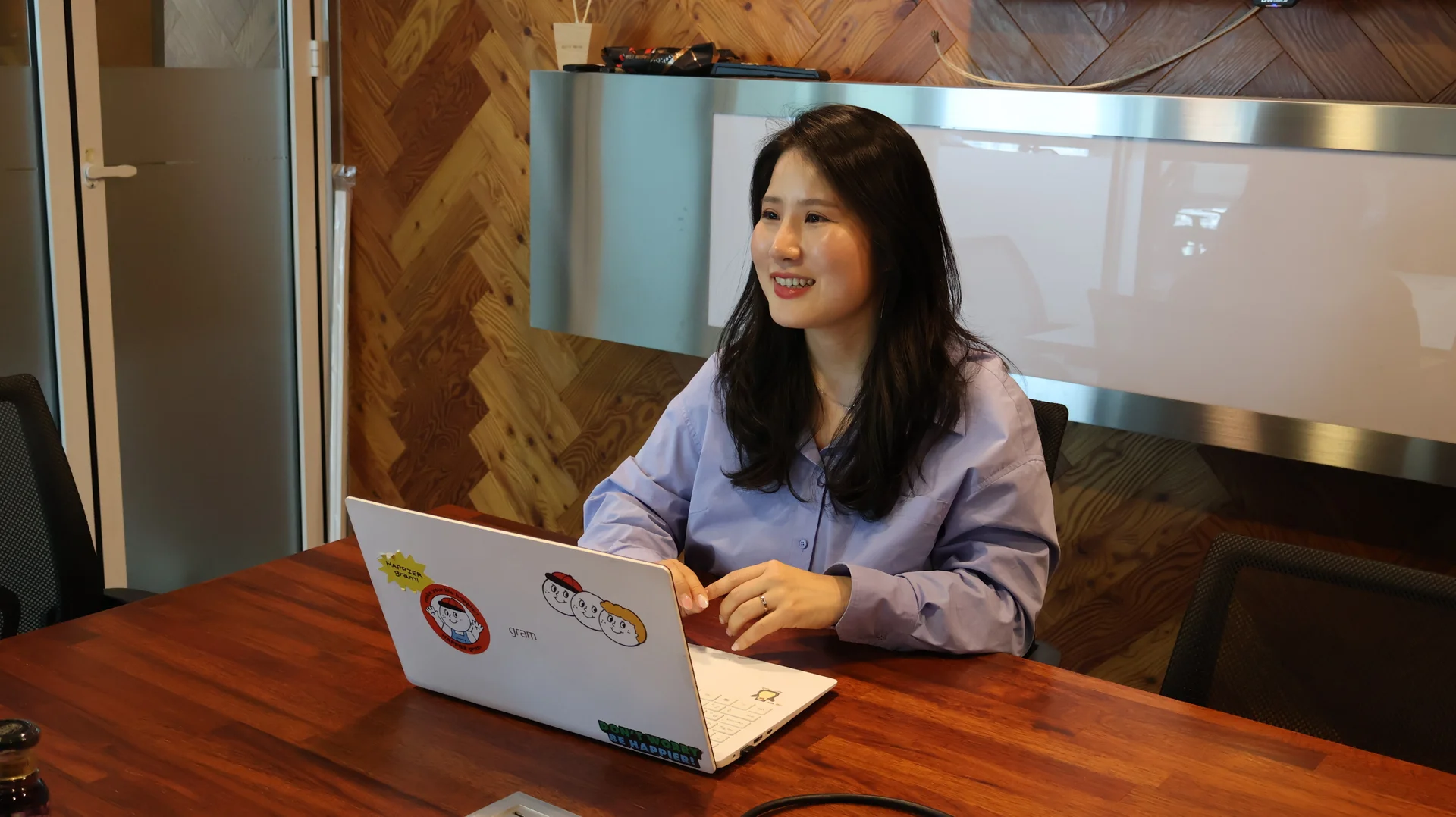 다온H&S 최정문 대표가 인터뷰를 하고 있다.