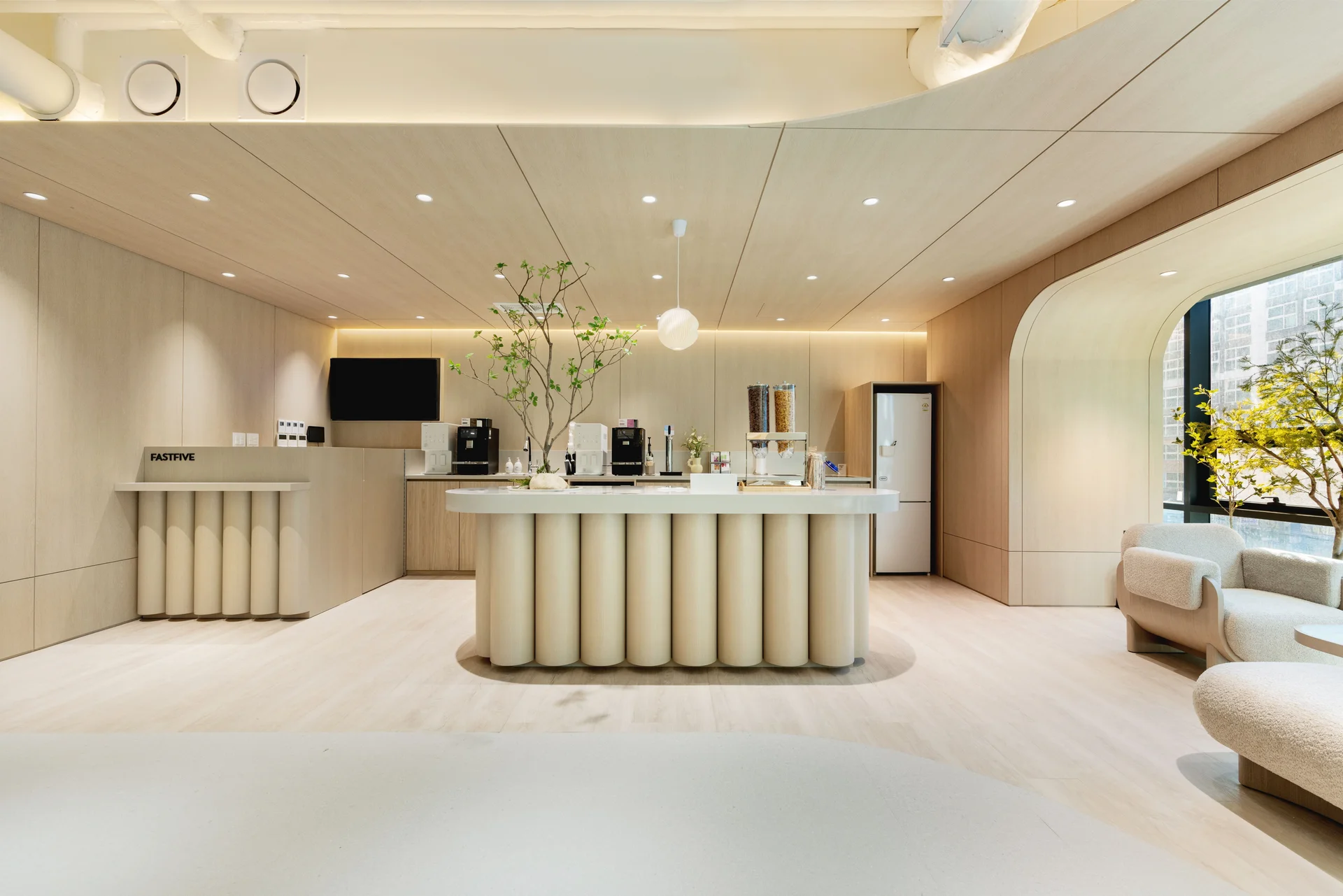 패스트파이브 마곡나루점 메인 라운지 캔틴 인테리어