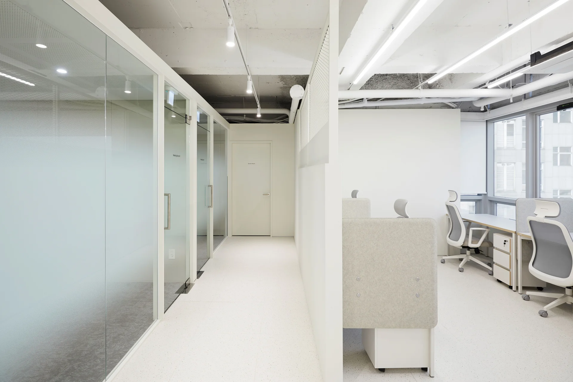 숏뜨 사무실 별실 공간 인테리어