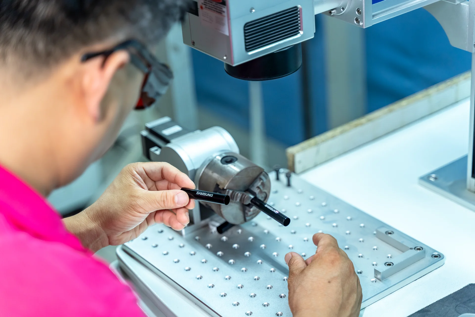 SamsungBrush has been a trusted beauty supplier since 1964