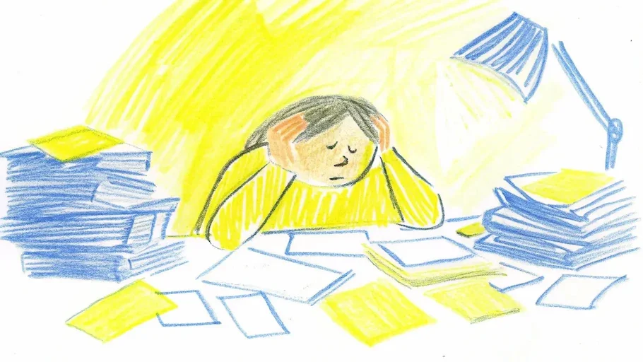 많은 서류와 업무 요청에 스트레스를 받고 있는 경영지원담당자