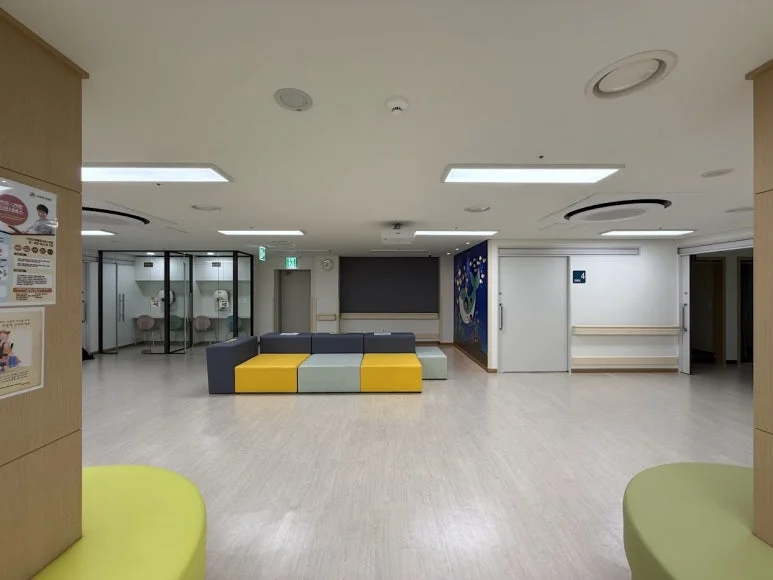 스크린페인트가 시공된 벽면