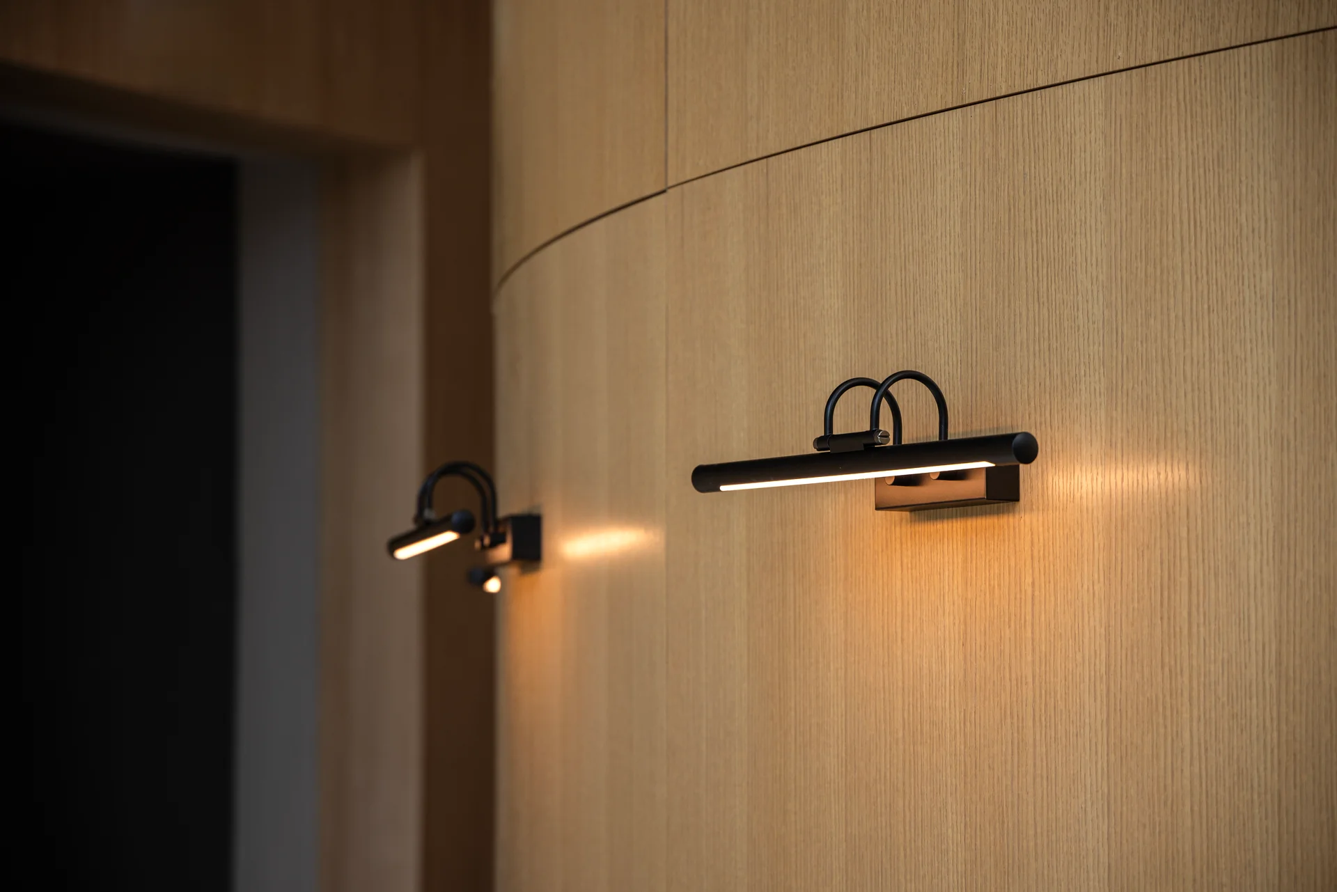 QTM 판교 신사옥 전시실 조명