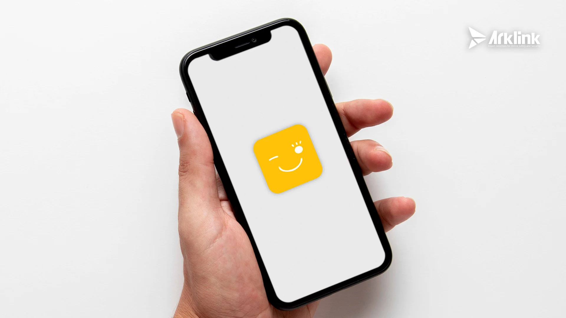 수다 앱 구조와 위험성 분석