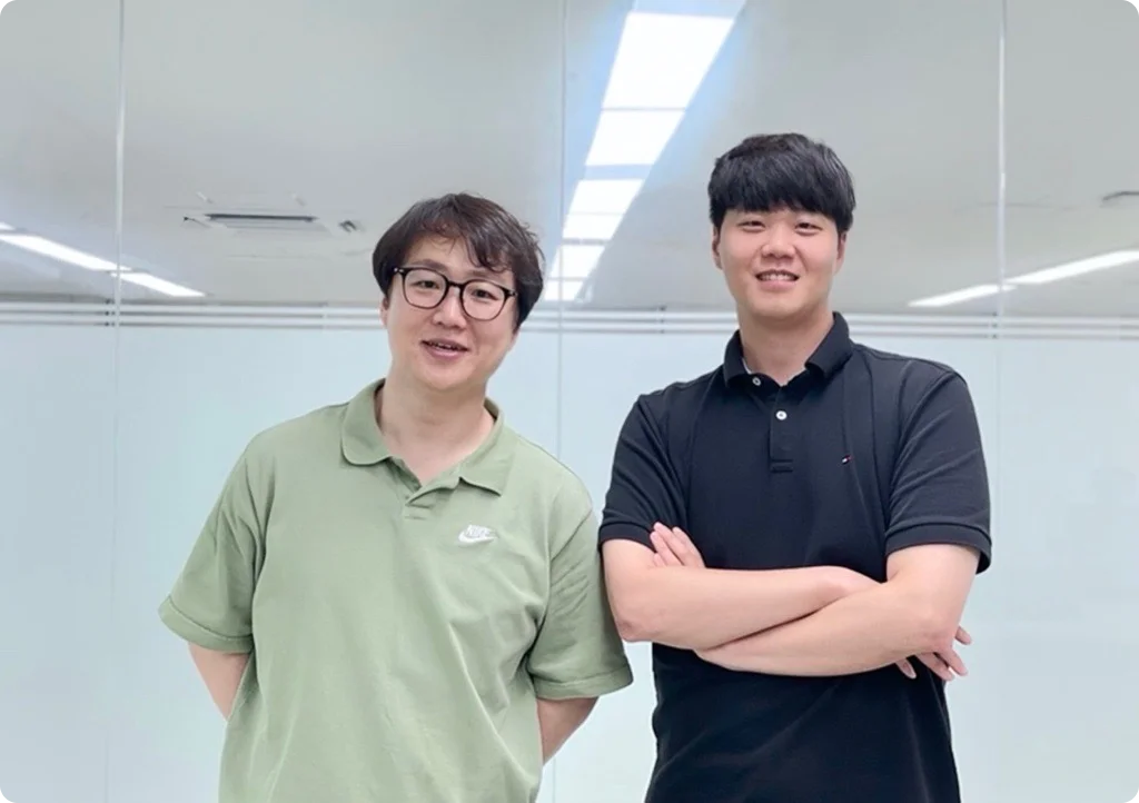 IT 기획팀 헨리(왼쪽)와 한스(오른쪽)