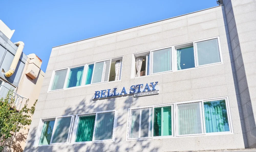 bella stay room tour image