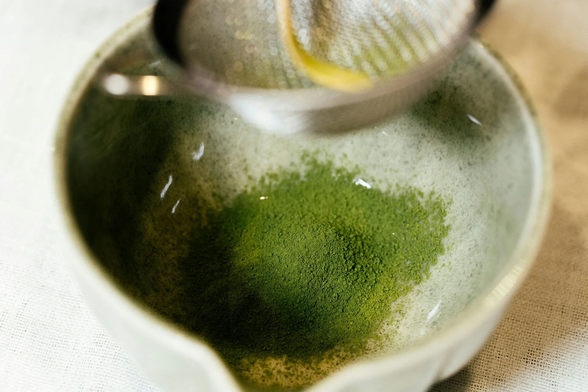 녹차에서 발견한 아미노산, 테아닌