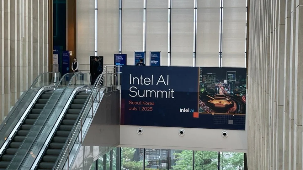 Intel AI Summit 2025 행사장