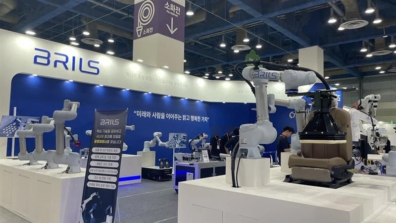 스마트테크코리아 - 브릴스 부스