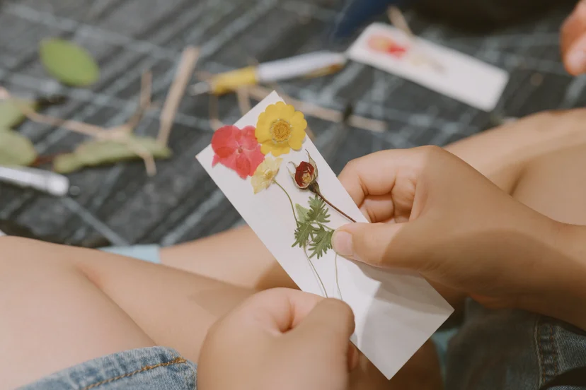 꽃갈피 만들기