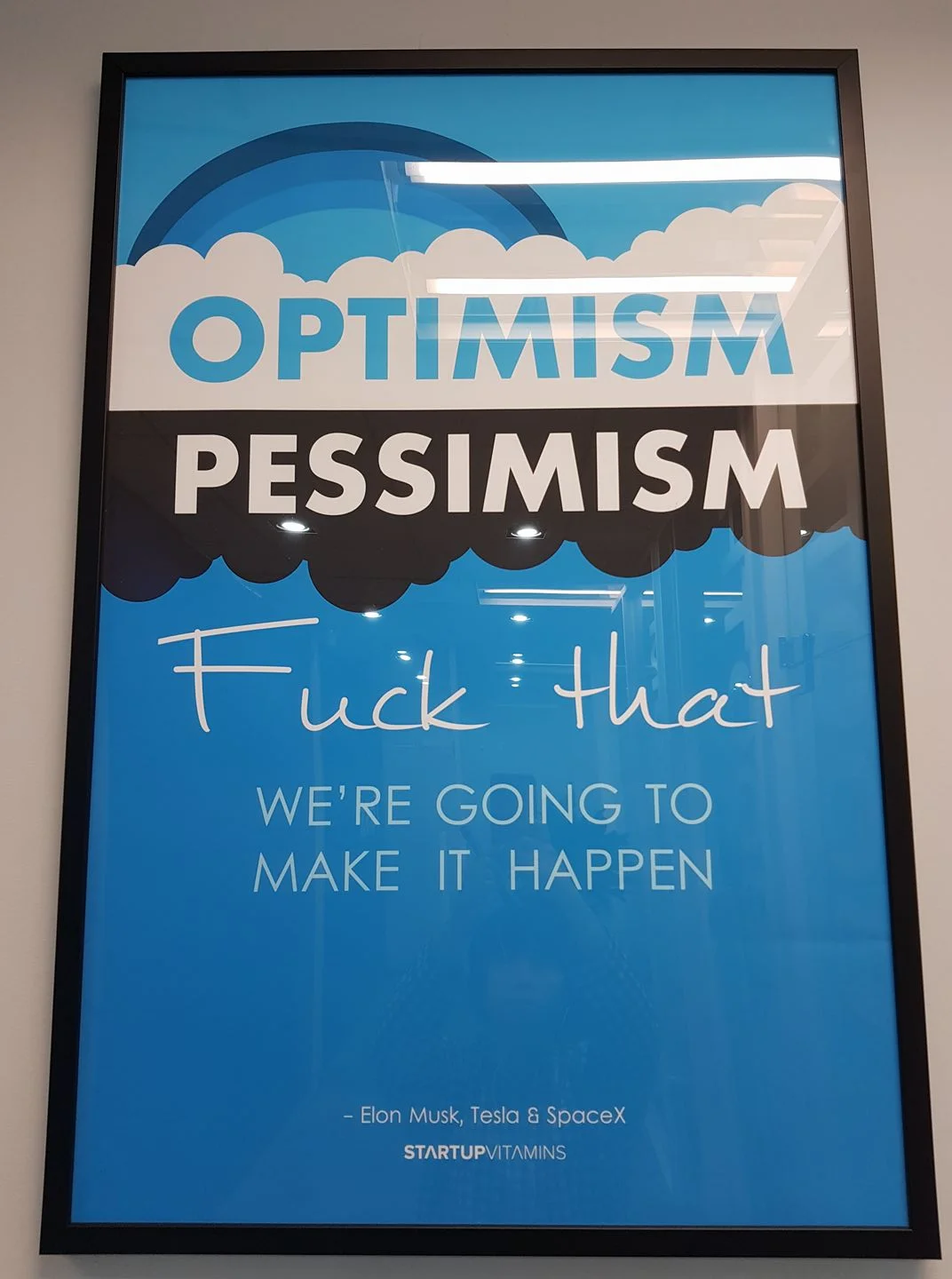 토스 사무실 출근하면 제일 먼저 보였던 포스터