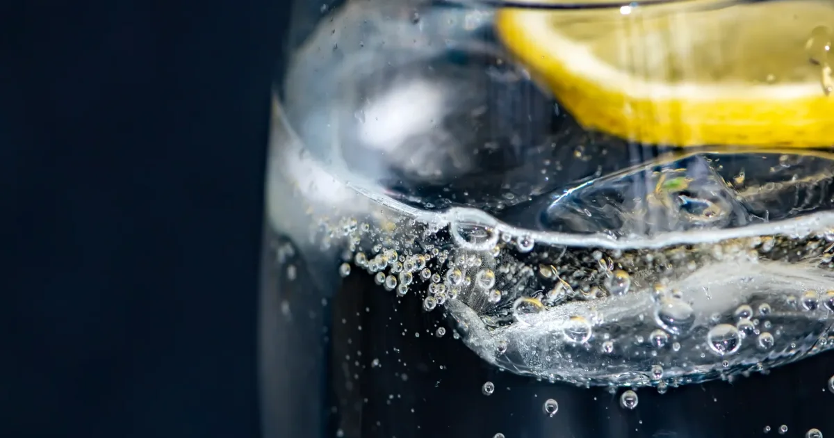 맛있는 화이트와인 하이볼은 소비뇽 레몬 블랑 하이볼